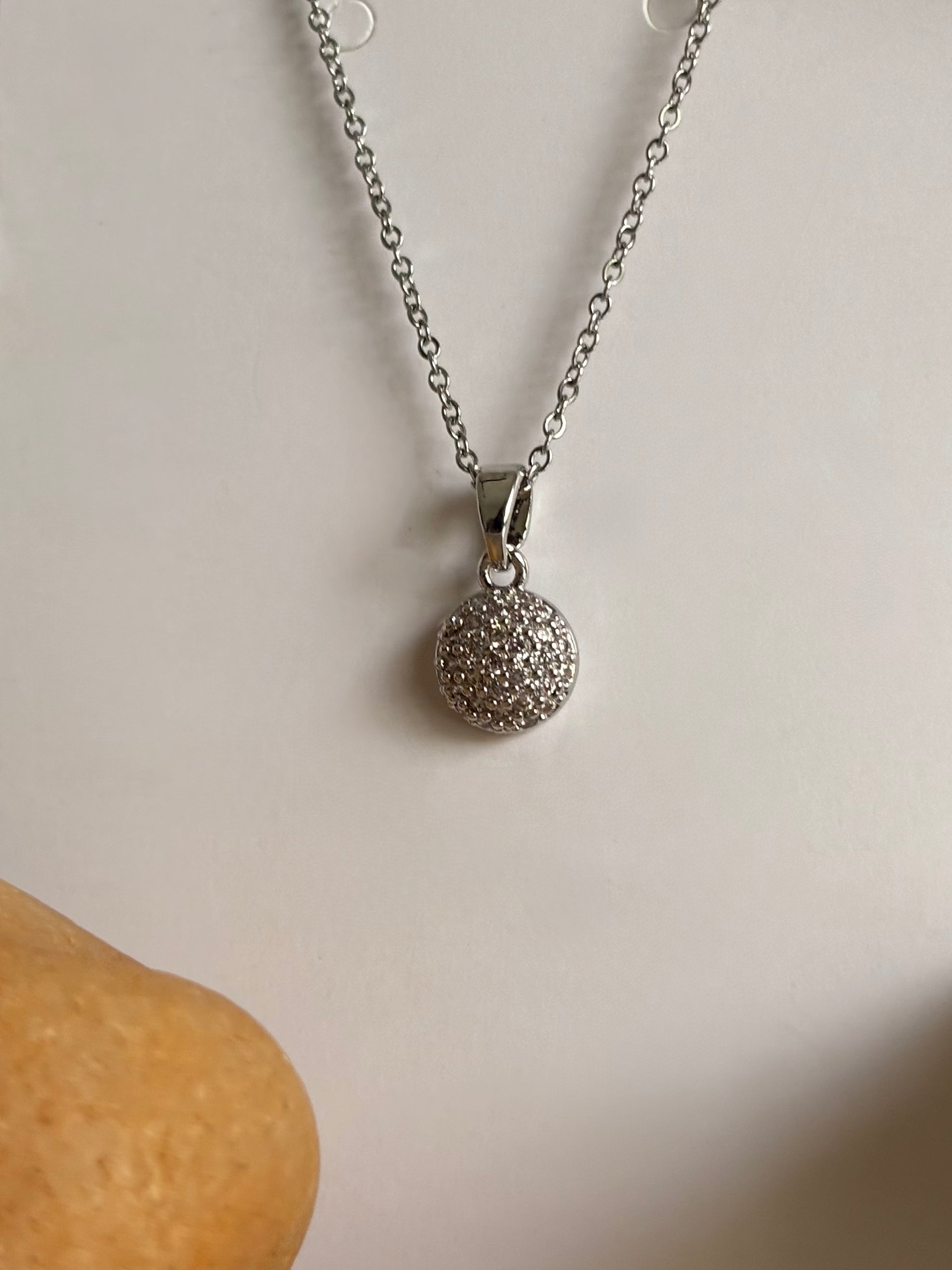 Little Stone Pendant Chain