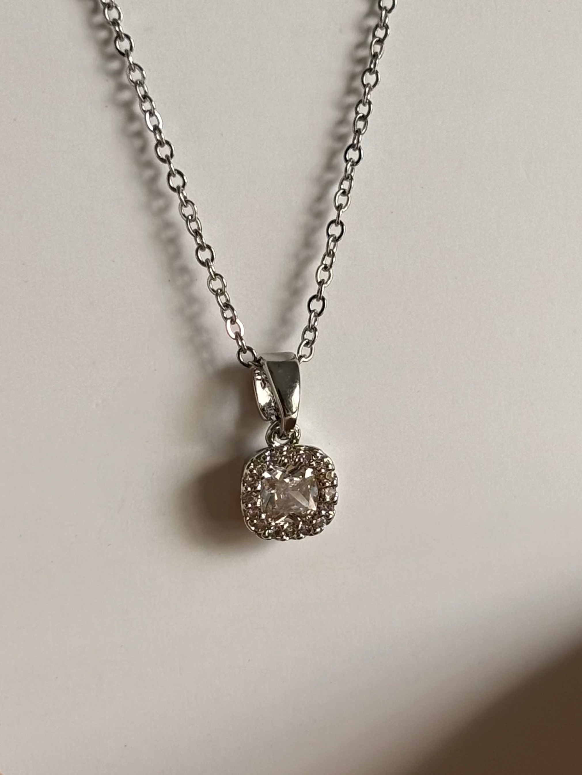 Classic Solitaire Necklace