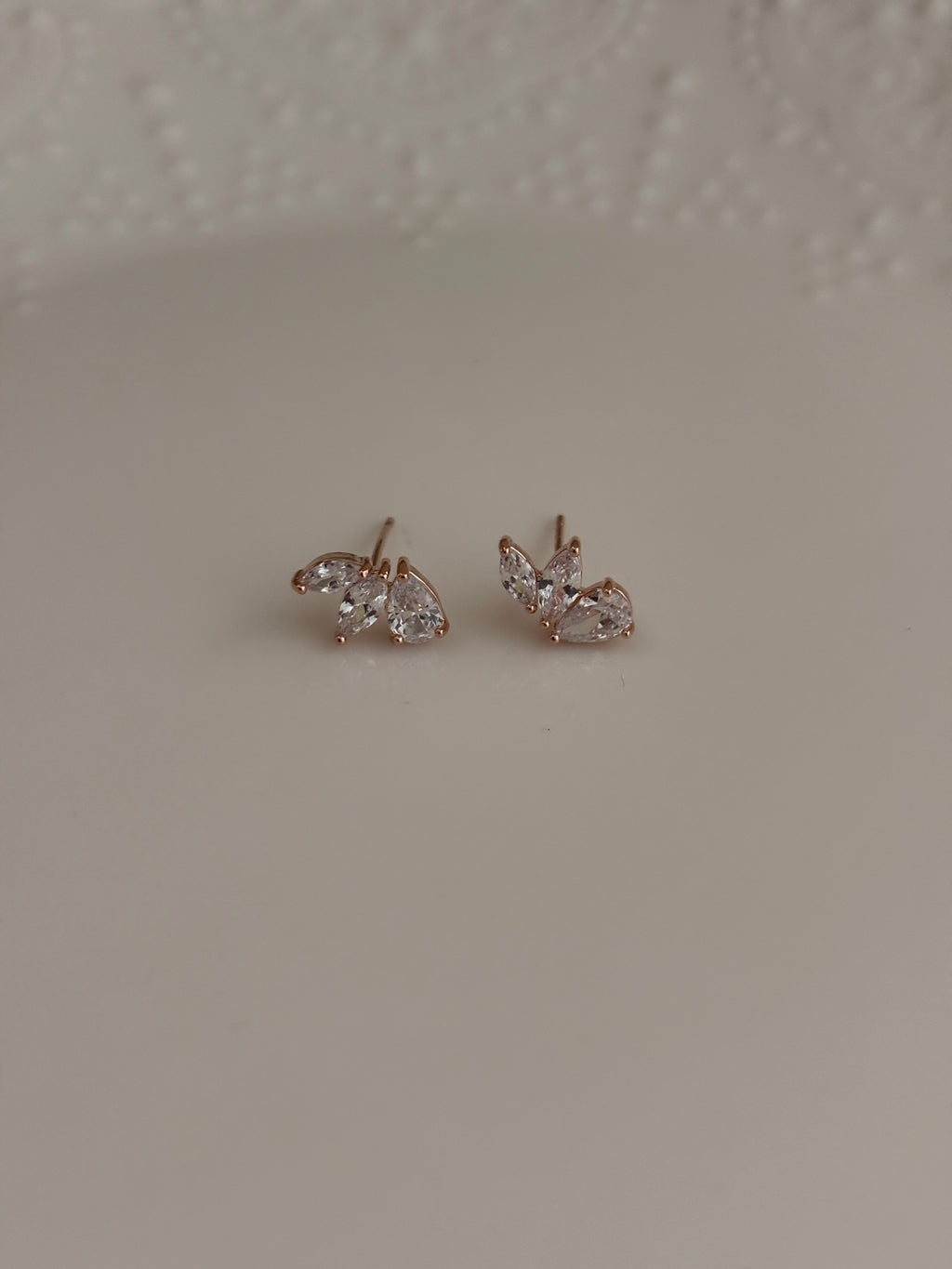 Aurelia Leaf Studs