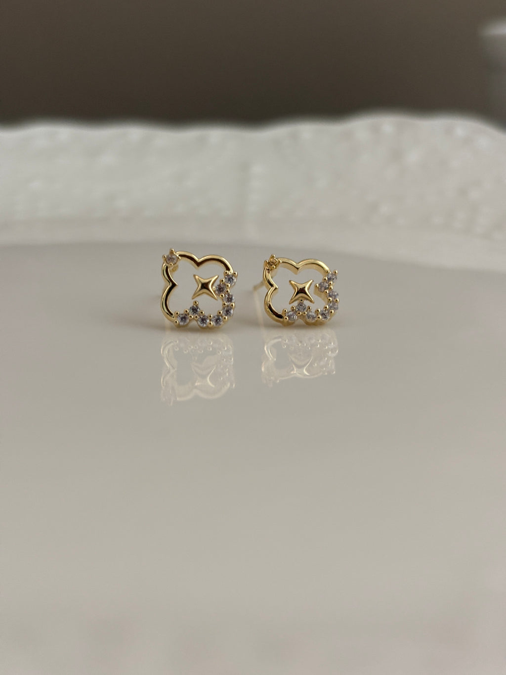 Stellar Bloom Studs
