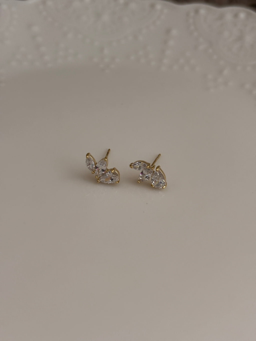 Aurelia Leaf Studs