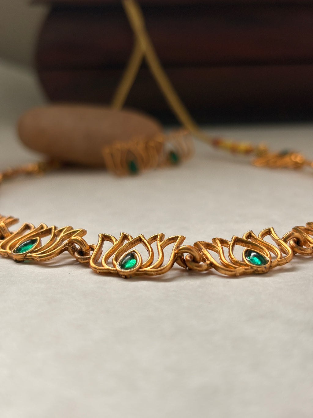 Emerald Lotus Necklace Set