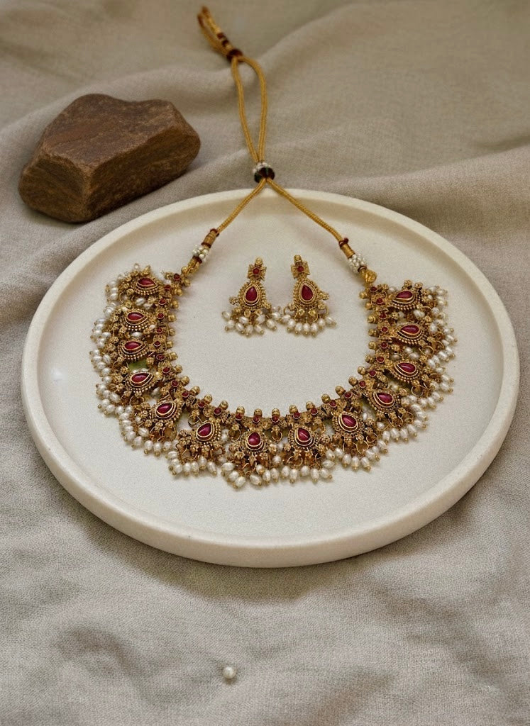 Grace Temple Necklace Set