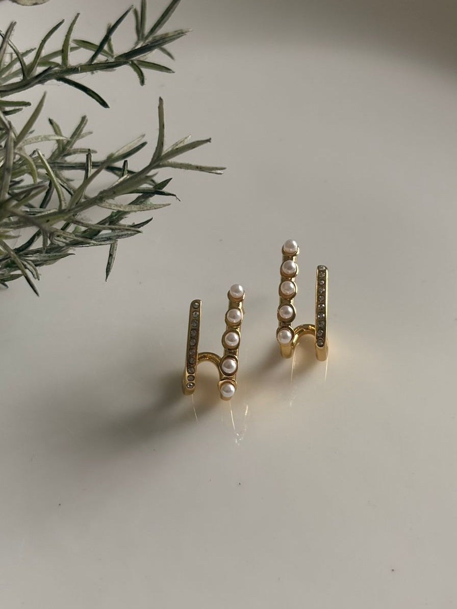Pearl Radiance Studs