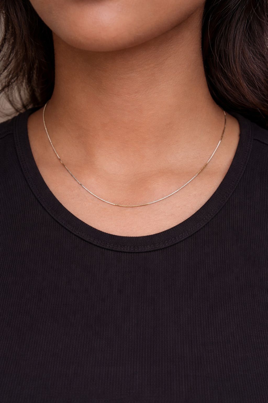 Sleek Whisper Chain
