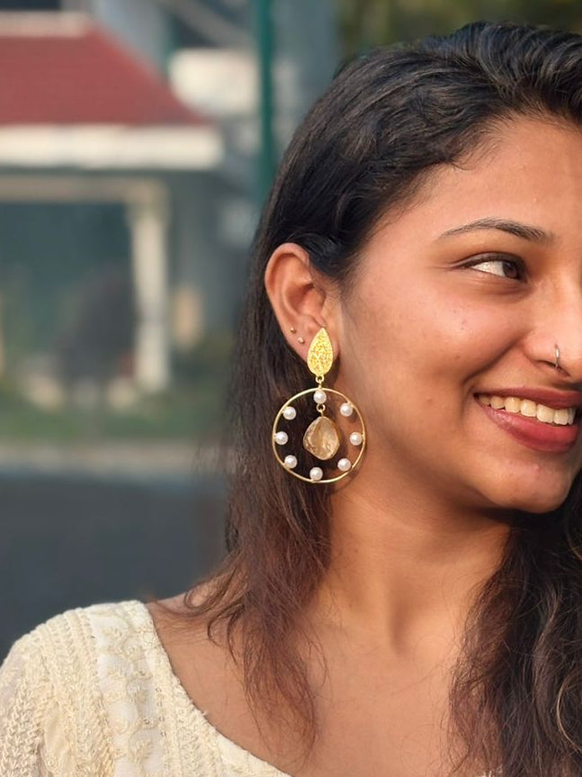 Tara Pearl Earrings
